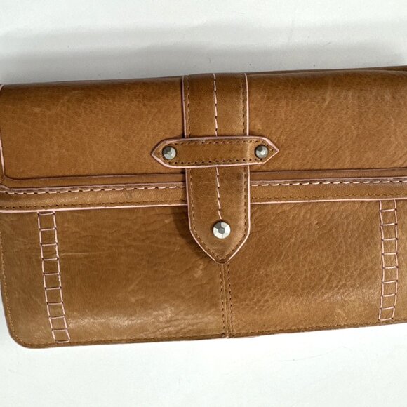 Sigrid Olsen Wallet Tan Leather Clutch Zip Pocket Cards Holder Money Pouch Lined - Picture 1 of 12